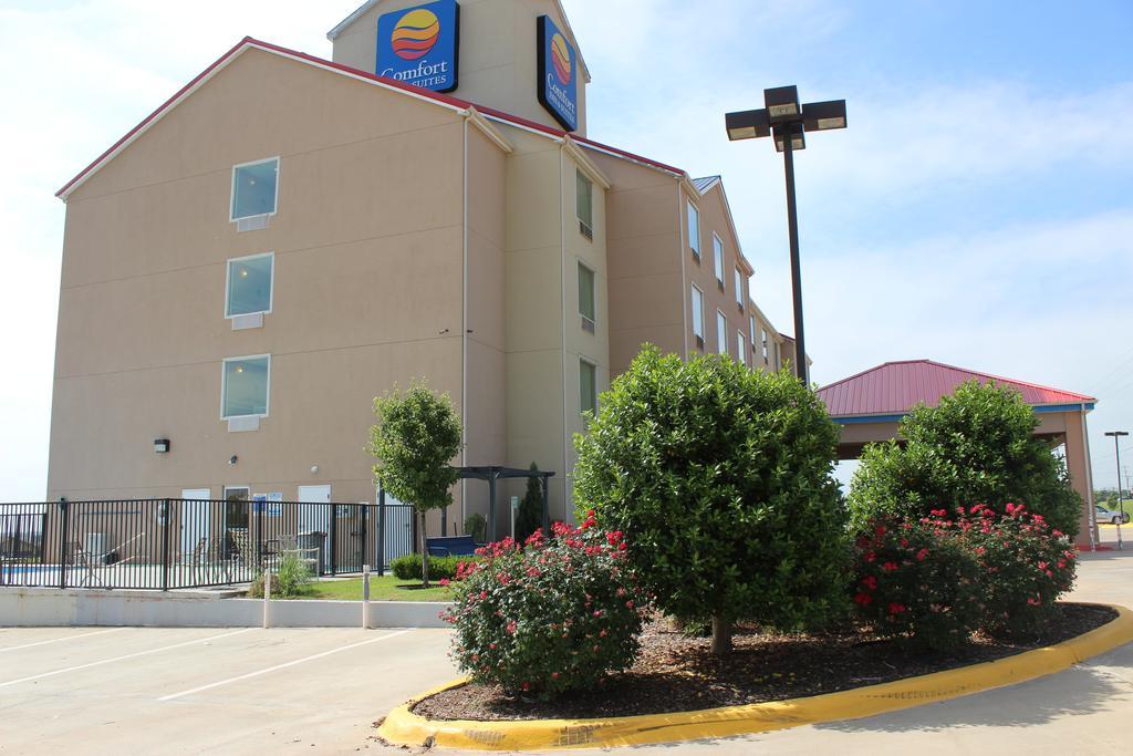 אלק סיטי Comfort Inn & Suites מראה חיצוני תמונה