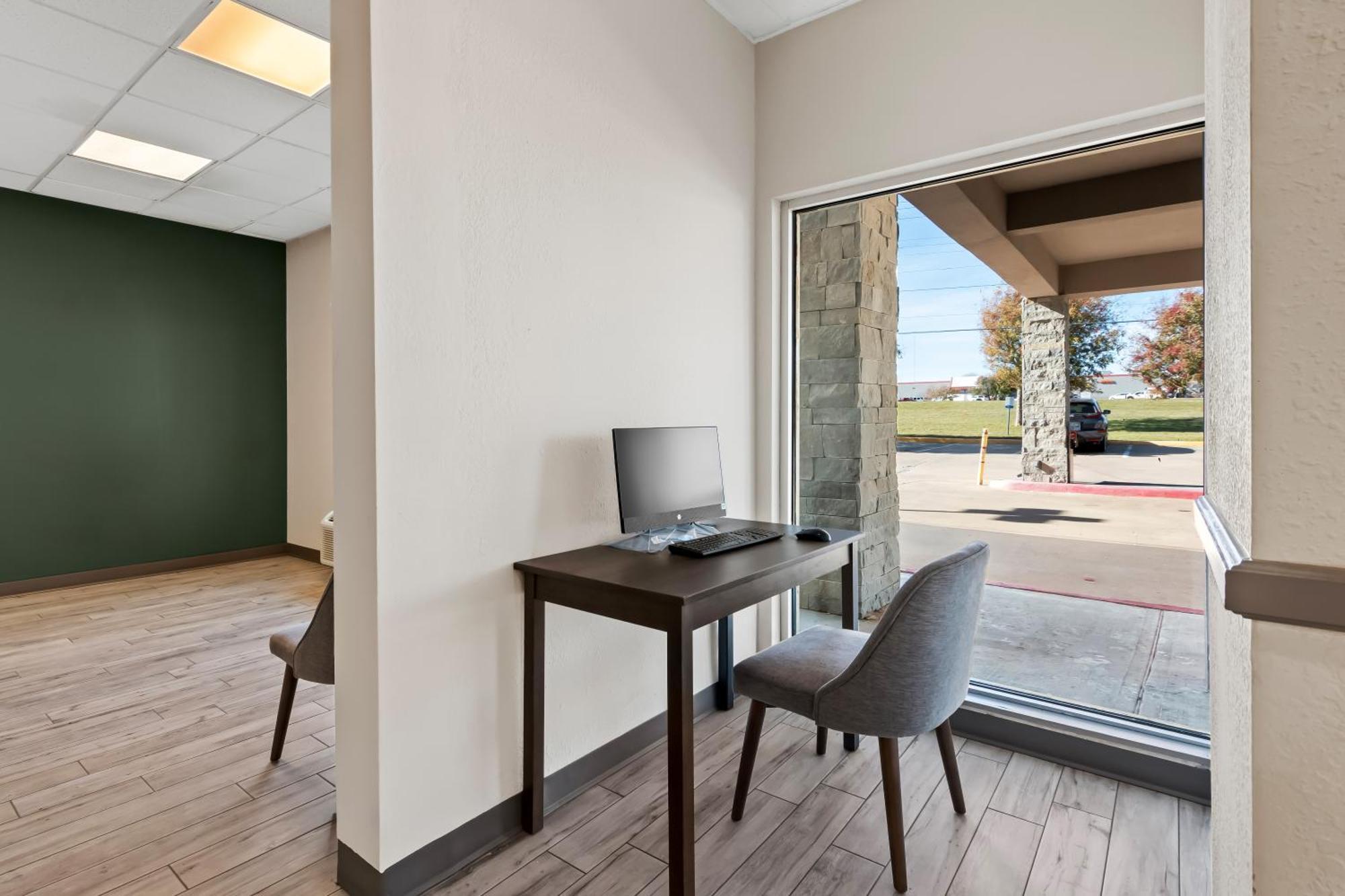 אלק סיטי Comfort Inn & Suites מראה חיצוני תמונה