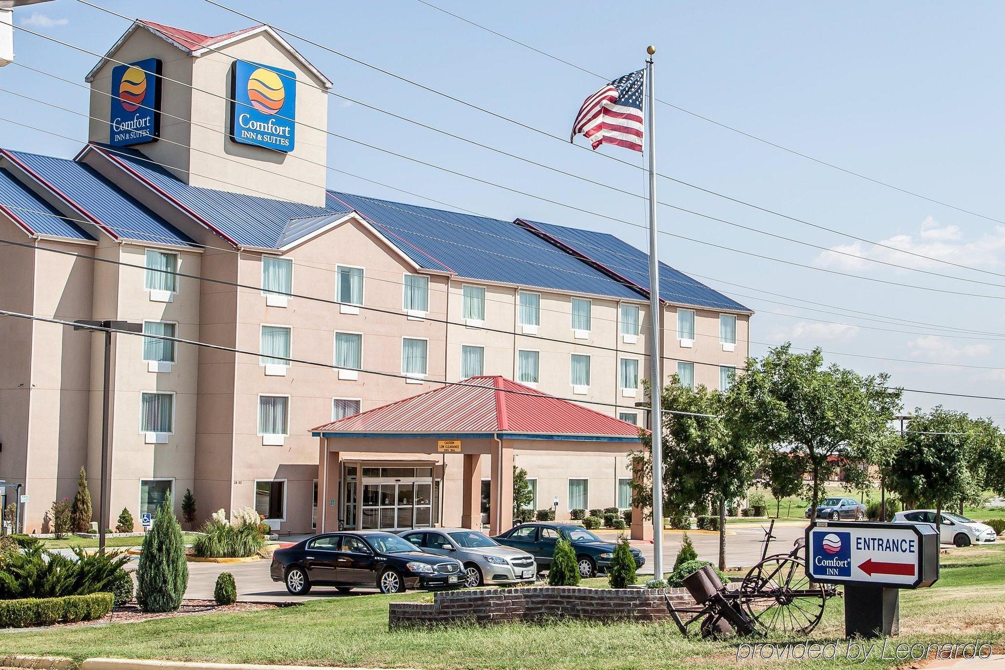 אלק סיטי Comfort Inn & Suites מראה חיצוני תמונה
