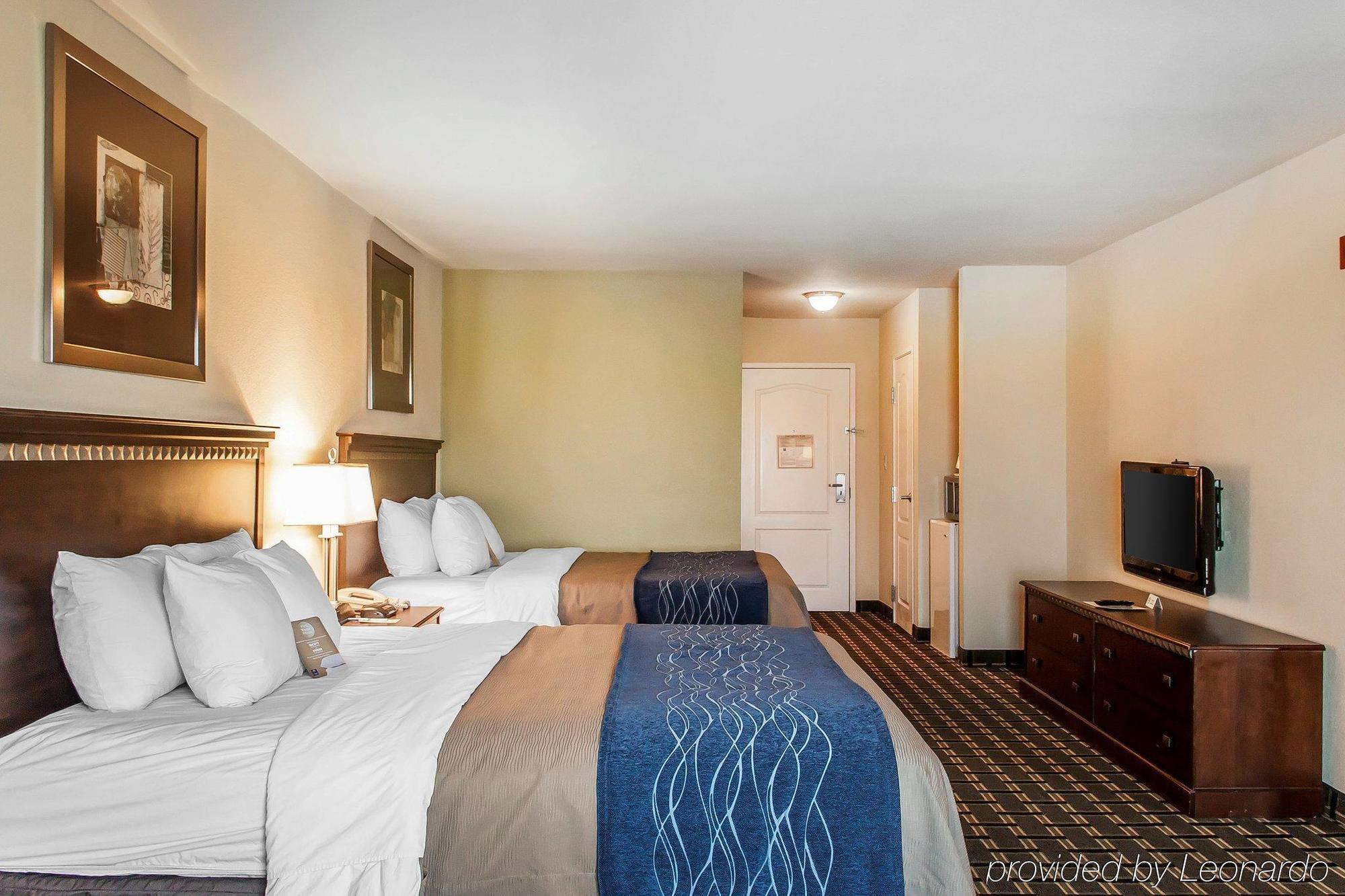 אלק סיטי Comfort Inn & Suites מראה חיצוני תמונה
