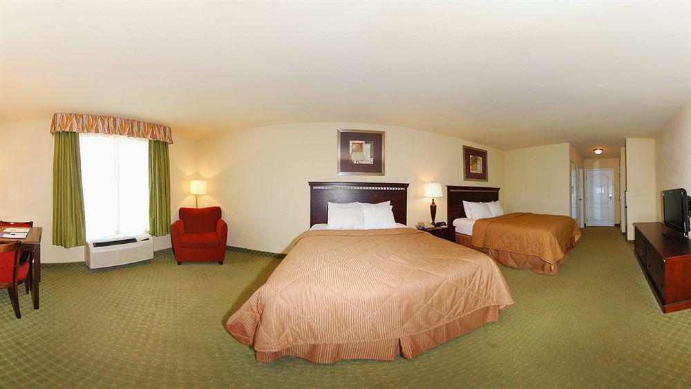 אלק סיטי Comfort Inn & Suites מראה חיצוני תמונה